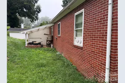 77 Maple Road, Spruce Pine, NC 28777 - Photo 18