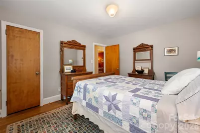 2911 Enfield Road, Charlotte, NC 28205 - Photo 22