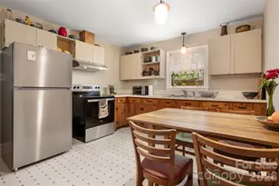 2911 Enfield Rd, Charlotte, NC 28205 - Photo 8