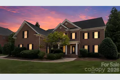 105 Castlestone Lane, Matthews, NC 28104 - Photo 2