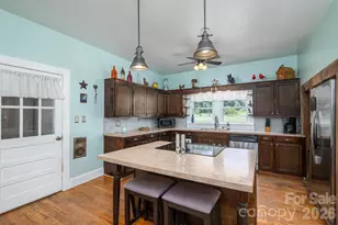 744 S Grove St Ext, Lincolnton, NC 28092 - Photo 6