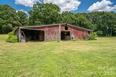 744 S Grove Street Extension, Lincolnton, NC 28092 - Photo 28