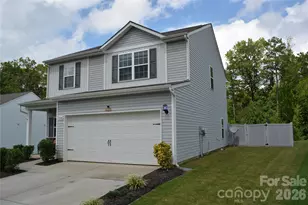 7218 Cuddington Dr, Charlotte, NC 28215 - Photo 2