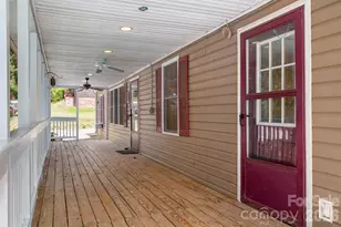 1124 Threatt St, Lancaster, SC 29720 - Photo 4