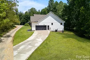 146 Cliff Rd, Penrose, NC 28766 - Photo 6
