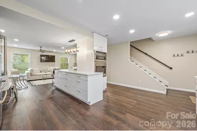 8308 Knights Bridge Road, Charlotte, NC 28210 - Photo 6