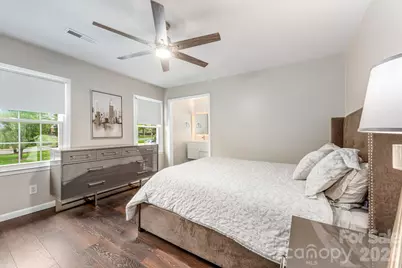 8308 Knights Bridge Road, Charlotte, NC 28210 - Photo 10