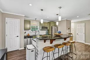 8658 Dog Leg Rd, Sherrills Ford, NC 28673 - Photo 12