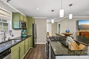 8658 Dog Leg Rd, Sherrills Ford, NC 28673 - Photo 14