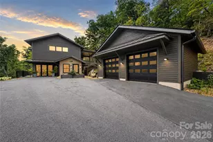 228 Allen Mountain Dr, Black Mountain, NC 28711 - Photo 2