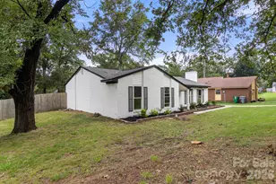 9006 Trailhead Ct, Charlotte, NC 28227 - Photo 24