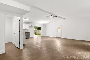 9006 Trailhead Ct, Charlotte, NC 28227 - Photo 4