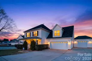 121 Guernsey Ct, Dallas, NC 28034 - Photo 4