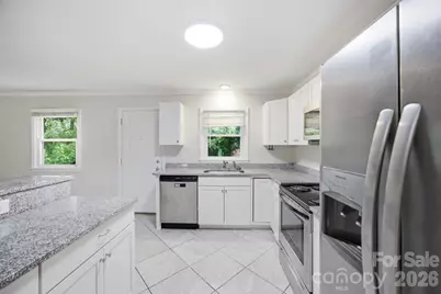 601 Groves Street, Kings Mountain, NC 28086 - Photo 2
