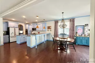 16523 Landen Forest Ln, Davidson, NC 28036 - Photo 10