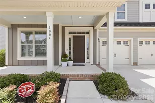 1004 Hallmark Wy, Waxhaw, NC 28173 - Photo 2
