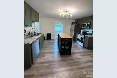 512 S Gray Street, Gastonia, NC 28052 - Photo 6