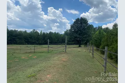 1568 John Smith Road, Columbus, NC 28722 - Photo 12