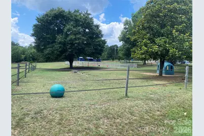 1568 John Smith Road, Columbus, NC 28722 - Photo 18