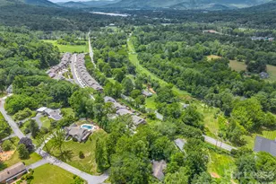 572 Sweet Birch Park Ln, Black Mountain, NC 28711 - Photo 6