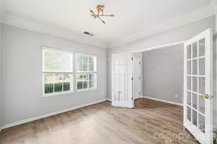 5011 Elementary View Dr, Charlotte, NC 28269 - Photo 6
