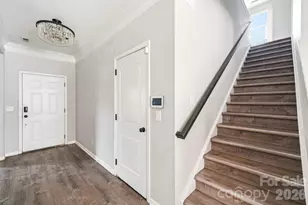 5011 Elementary View Dr, Charlotte, NC 28269 - Photo 4