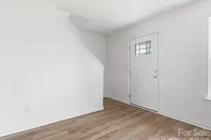 908 Lakehill Rd, Charlotte, NC 28214 - Photo 18