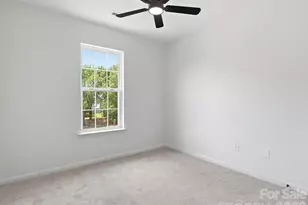 908 Lakehill Rd, Charlotte, NC 28214 - Photo 30