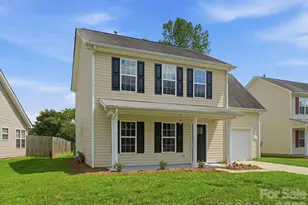 908 Lakehill Rd, Charlotte, NC 28214 - Photo 2