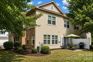 14515 Crociani Dr, Charlotte, NC 28277 - Photo 2