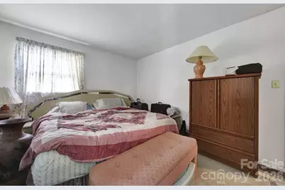6010 Red Carriage Lane, Charlotte, NC 28212 - Photo 10