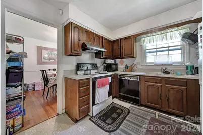 6010 Red Carriage Lane, Charlotte, NC 28212 - Photo 6