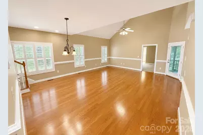 7 Shady Hollow Lane, Greer, SC 29651 - Photo 8