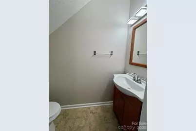 1057 19th Street NE, Hickory, NC 28601 - Photo 18