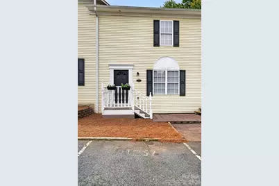 1057 19th Street NE, Hickory, NC 28601 - Photo 4