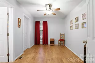 140 Eastwood Dr, Statesville, NC 28625 - Photo 12