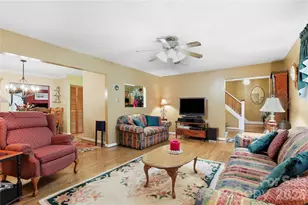 140 Eastwood Dr, Statesville, NC 28625 - Photo 6