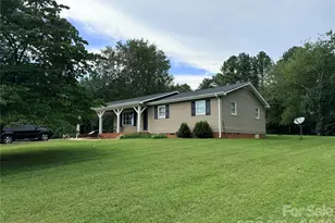 175 Scruggs Rd, Forest City, NC 28043 - Photo 2