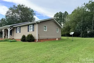175 Scruggs Rd, Forest City, NC 28043 - Photo 4