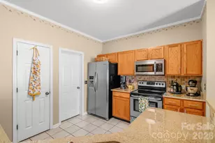 2714 Mill Valley Ct, Matthews, NC 28105 - Photo 20