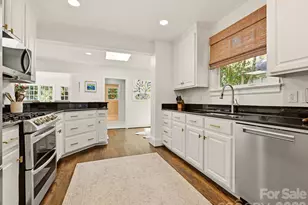 1642 Providence Rd, Charlotte, NC 28207 - Photo 22