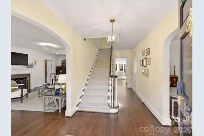1642 Providence Road, Charlotte, NC 28207 - Photo 4