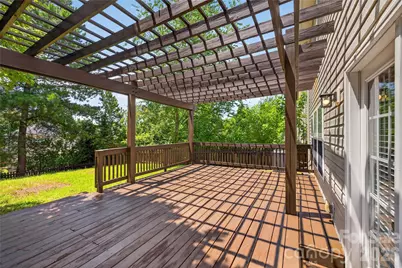 8932 Oransay Way, Charlotte, NC 28278 - Photo 34