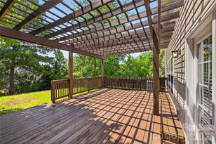 8932 Oransay Way, Charlotte, NC 28278 - Photo 34