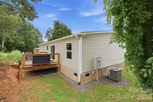 132 E View Dr, Mars Hill, NC 28754 - Photo 30