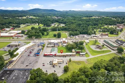 135 Fairway Shopping Center Street, Hudson, NC 28638 - Photo 24