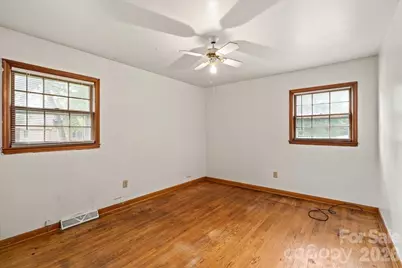 816 Clinton Avenue, Lancaster, SC 29720 - Photo 12