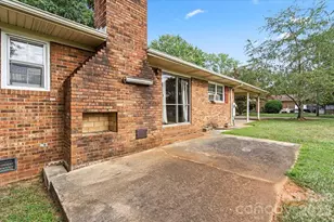 816 Clinton Ave, Lancaster, SC 29720 - Photo 16