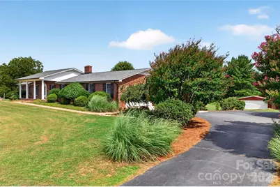 3040 E Maiden Road, Maiden, NC 28650 - Photo 8