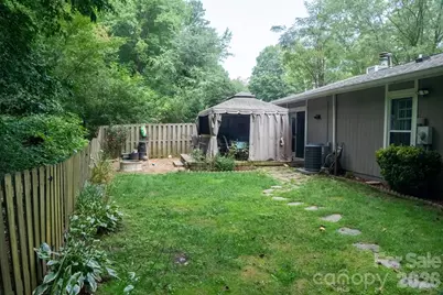 121 Wicklow Drive, Asheville, NC 28806 - Photo 4